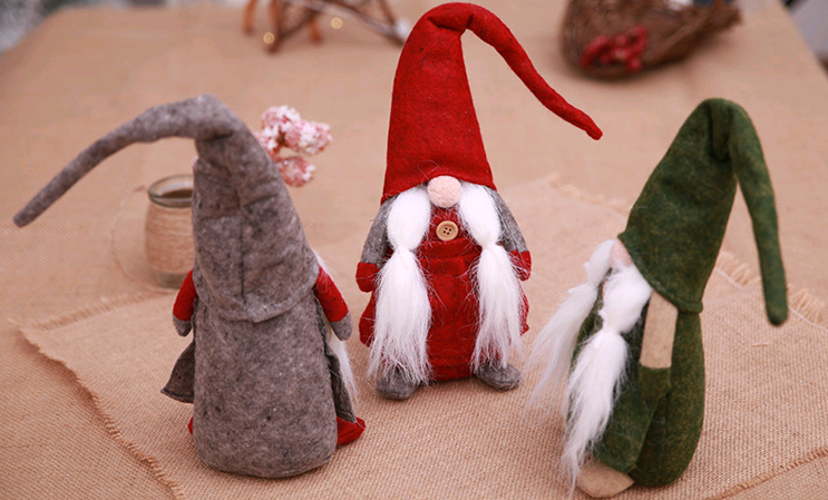 Christmas decorations, European style, no face doll, small forest beard, old man decoration