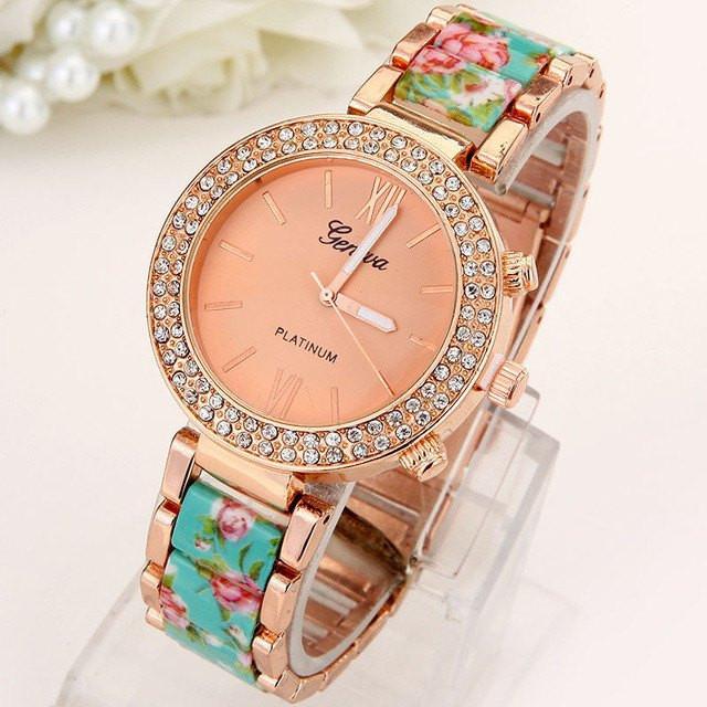 New Double Row Drill  Ceramic Alloy Geneva Watch Print Female Foreign Trade Watch