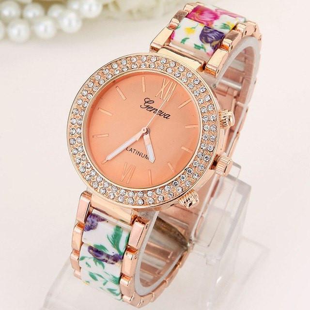 New Double Row Drill  Ceramic Alloy Geneva Watch Print Female Foreign Trade Watch